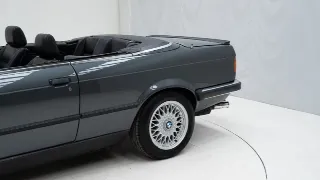 Foto 27 di 40: BMW 325i Cabriolet