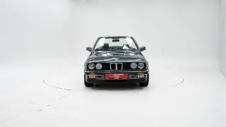 Foto 5 di 40: BMW 325i Cabriolet