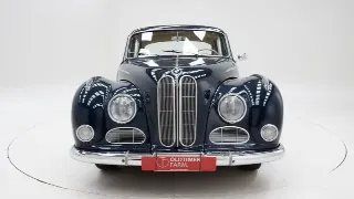 Foto 31 di 40: BMW 502