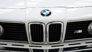 Foto 12 di 40: BMW 635 CSI