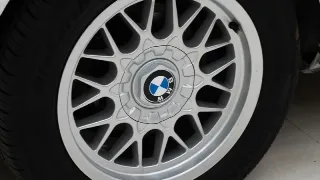 Foto 24 di 40: BMW 635 CSI