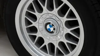 Foto 34 di 40: BMW 635 CSI