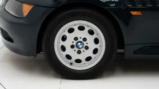 Foto 32 di 40: BMW Z3 1.8