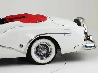 Foto 19 di 40: Buick Roadmaster 2-Door Skylark Convertible