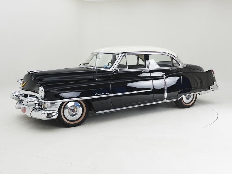 Cadillac Fleetwood Series 62 Sedan