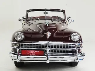 Foto 22 di 40: Chrysler Town and Country 2 door Convertible