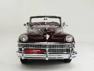Foto 26 di 40: Chrysler Town and Country 2 door Convertible