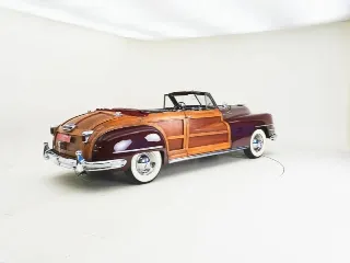 Foto 2 di 40: Chrysler Town and Country 2 door Convertible