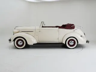 Foto 21 di 40: Chrysler Wimbledon Six 3 Position DHC By Carlton