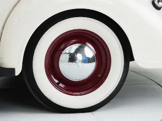 Foto 24 di 40: Chrysler Wimbledon Six 3 Position DHC By Carlton