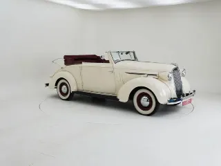 Foto 3 di 40: Chrysler Wimbledon Six 3 Position DHC By Carlton