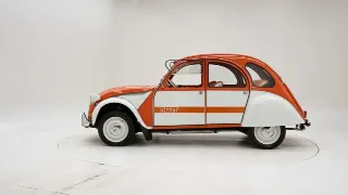 Foto 8 di 40: Citroen 2 CV