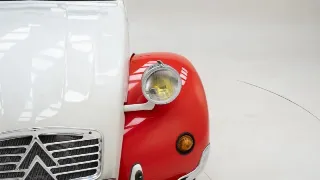 Foto 11 di 40: Citroen 2 CV Dolly