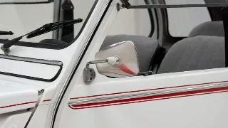Foto 31 di 40: Citroen 2 CV Dolly
