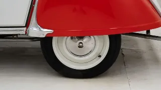 Foto 36 di 40: Citroen 2 CV Dolly