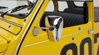 Foto 36 di 40: Citroen 2CV 6 James Bond 007