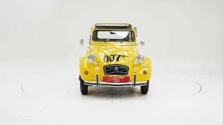 Foto 5 di 40: Citroen 2CV 6 James Bond 007