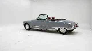 Foto 4 di 40: Citroen DS Cabriolet Series 2