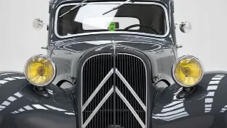 Foto 22 di 40: Citroen Traction 11 BL (Belge)