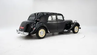 Foto 2 di 40: Citroen Traction 6H