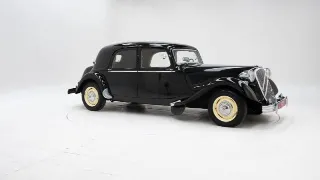 Foto 3 di 40: Citroen Traction 6H