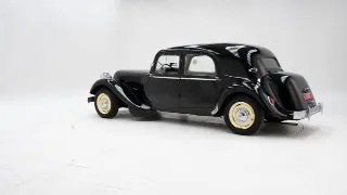 Foto 4 di 40: Citroen Traction 6H