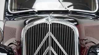 Foto 36 di 40: Citroen Traction Avant
