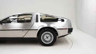 Foto 29 di 40: DeLorean DMC-12