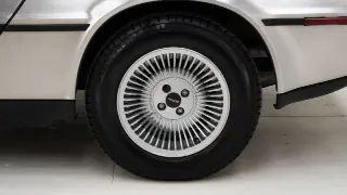 Foto 30 di 40: DeLorean DMC-12