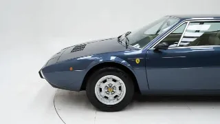 Foto 21 di 40: Ferrari 208 GT4