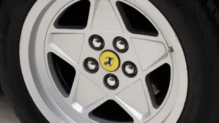 Foto 35 di 40: Ferrari 328 GTS