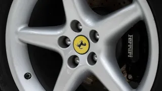 Foto 37 di 40: Ferrari 550 Maranello