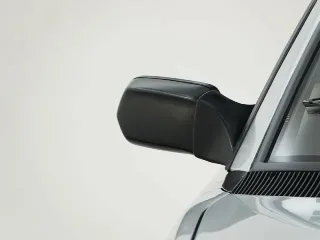 Foto 12 di 40: Ferrari Mondial Cabriolet
