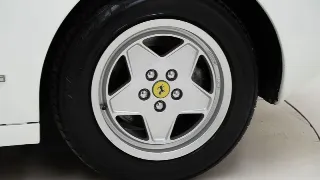 Foto 36 di 40: Ferrari Testarossa