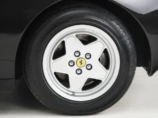 Foto 21 di 40: Ferrari Testarossa