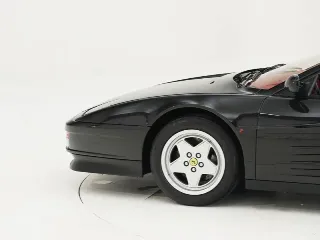 Foto 25 di 40: Ferrari Testarossa
