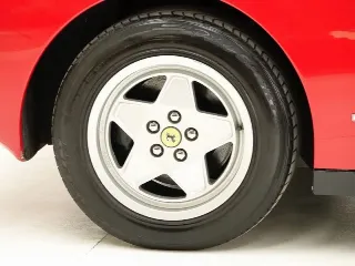 Foto 17 di 40: Ferrari Testarossa