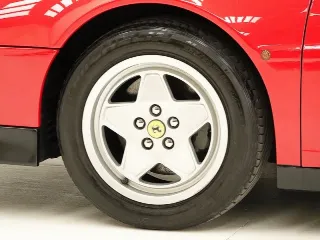 Foto 29 di 40: Ferrari Testarossa