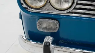 Foto 13 di 40: Fiat 850 Familiare Pulmino