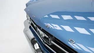 Foto 31 di 40: Ford Mustang Coupe V8