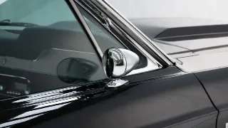 Foto 20 di 40: Ford Mustang Fastback V8