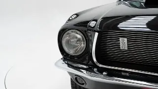 Foto 25 di 40: Ford Mustang Fastback V8