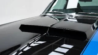 Foto 29 di 40: Ford Mustang Fastback V8