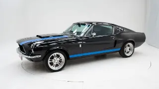 Foto 31 di 40: Ford Mustang Fastback V8
