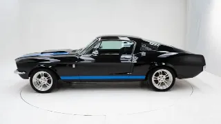 Foto 32 di 40: Ford Mustang Fastback V8