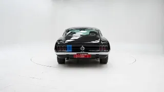 Foto 7 di 40: Ford Mustang Fastback V8