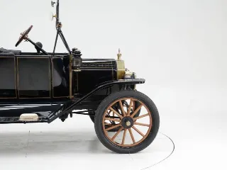 Foto 12 di 40: Ford T Touring Brass