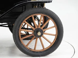 Foto 15 di 40: Ford T Touring Brass