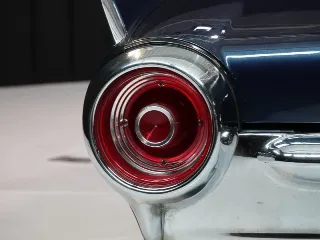 Foto 29 di 40: Ford Thunderbird Convertible Third Generation