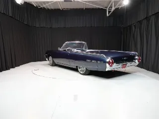 Foto 4 di 40: Ford Thunderbird Convertible Third Generation